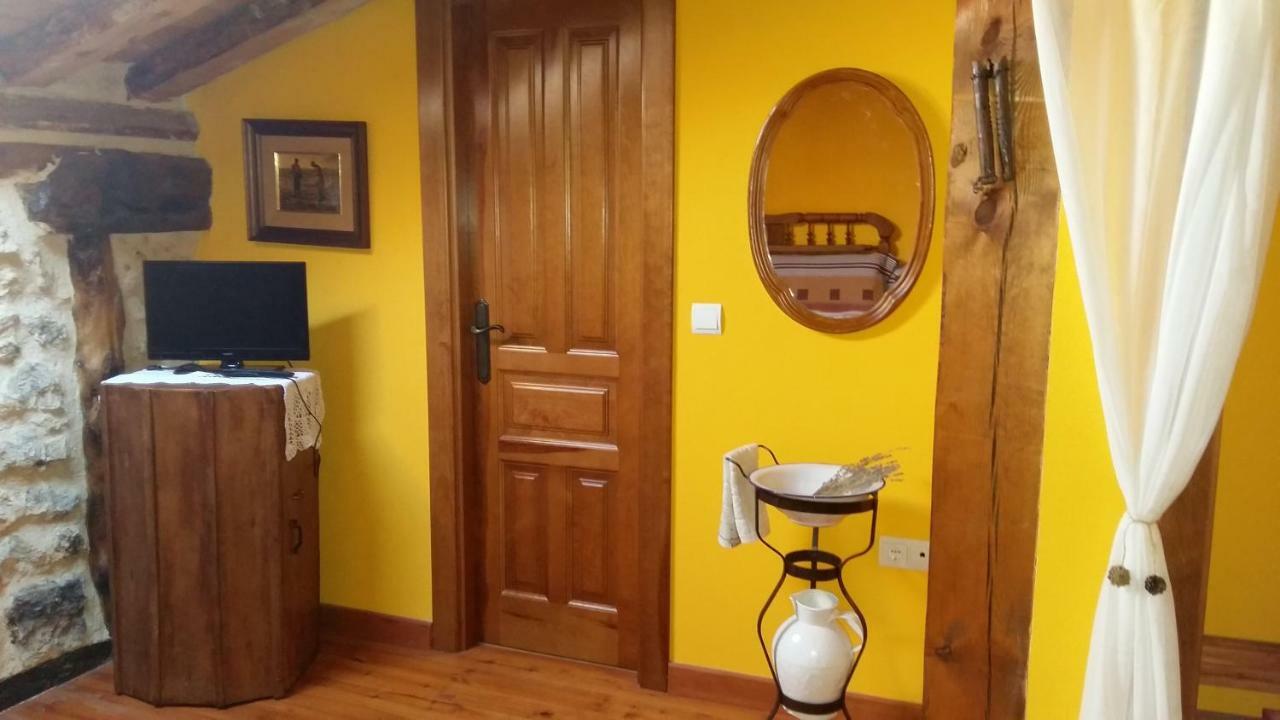 Casa Rural Calle Real Bed and Breakfast Torremocha de Ayllón Exterior foto